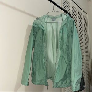 light green hooded Columbia windbreaker 💚